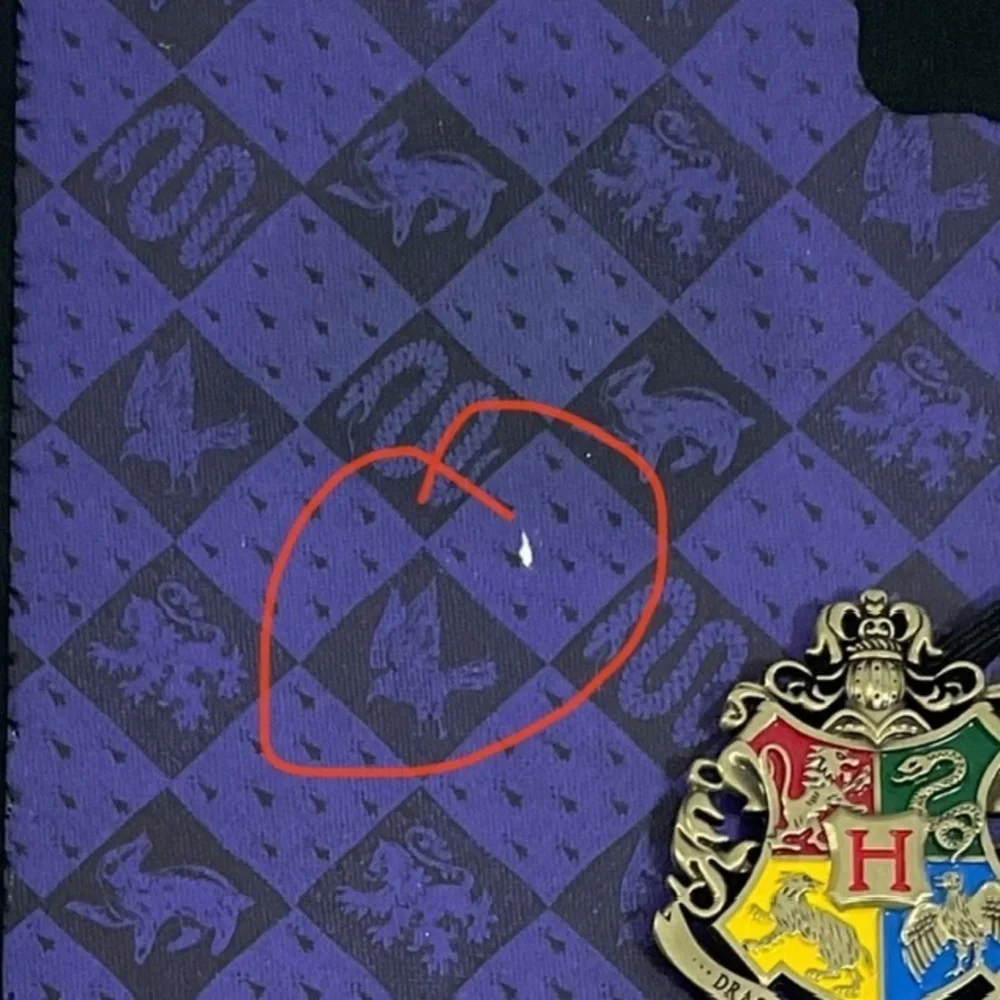 Harry Potter Hogwarts Warner Bros Lined Paper Journal with Die-Cast Metal Crest